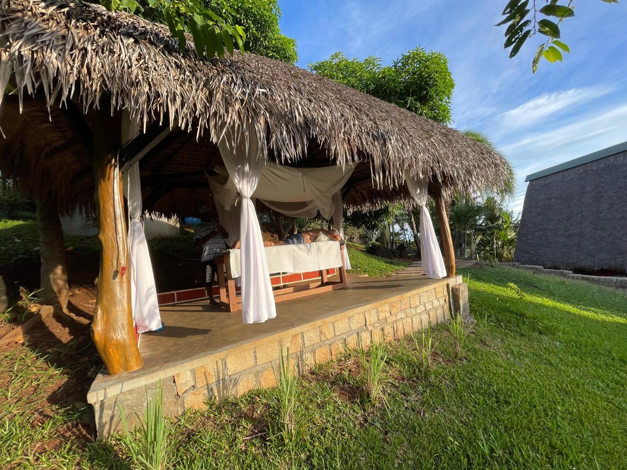 Lodges Cap Dore Andilana Extérieur photo